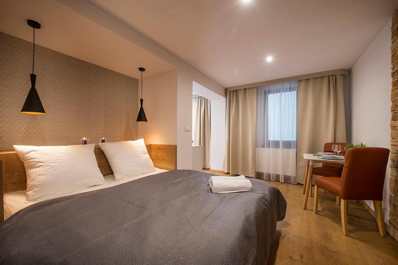 Villa Bellevue Wellness ลิฟตอฟสกีมิคูลาช ภายนอก รูปภาพ