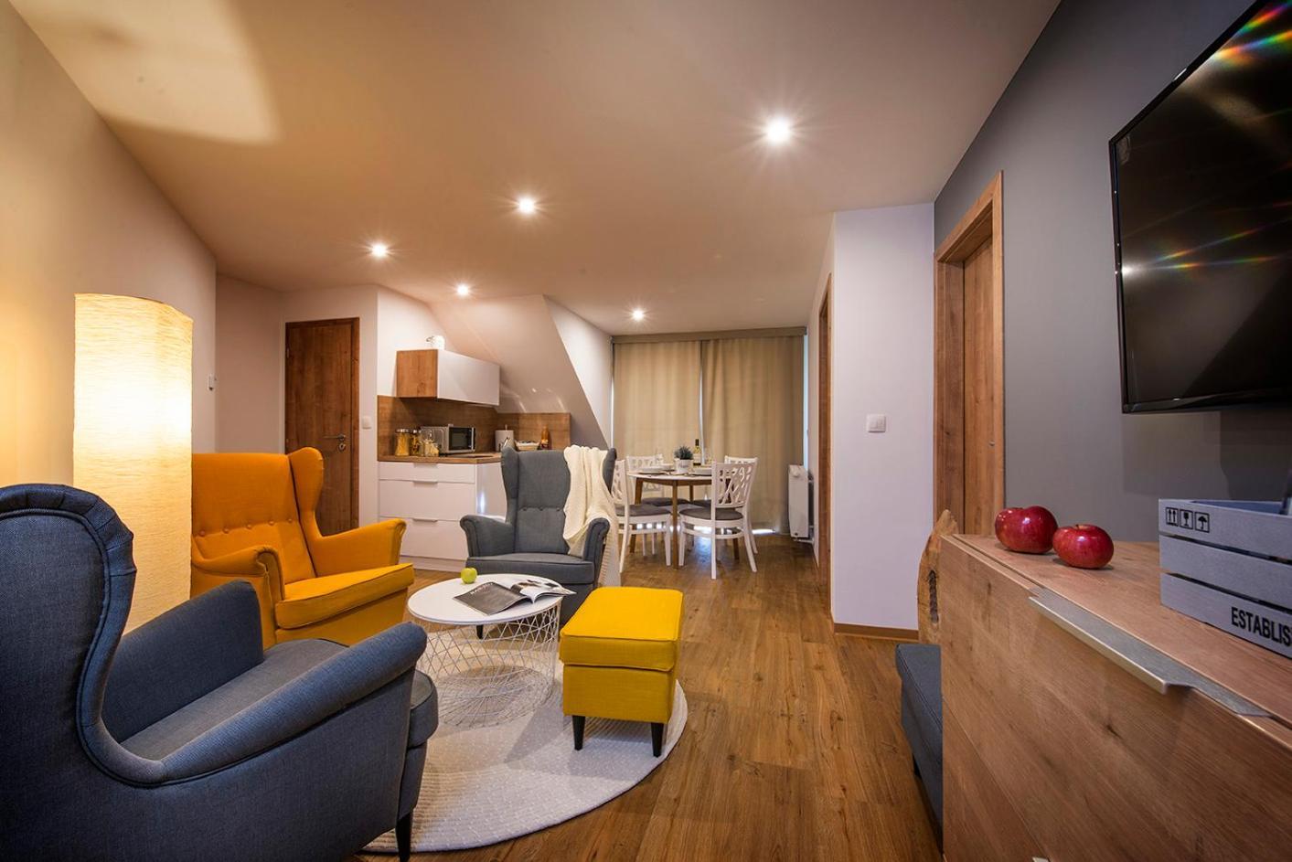 Villa Bellevue Wellness ลิฟตอฟสกีมิคูลาช ภายนอก รูปภาพ